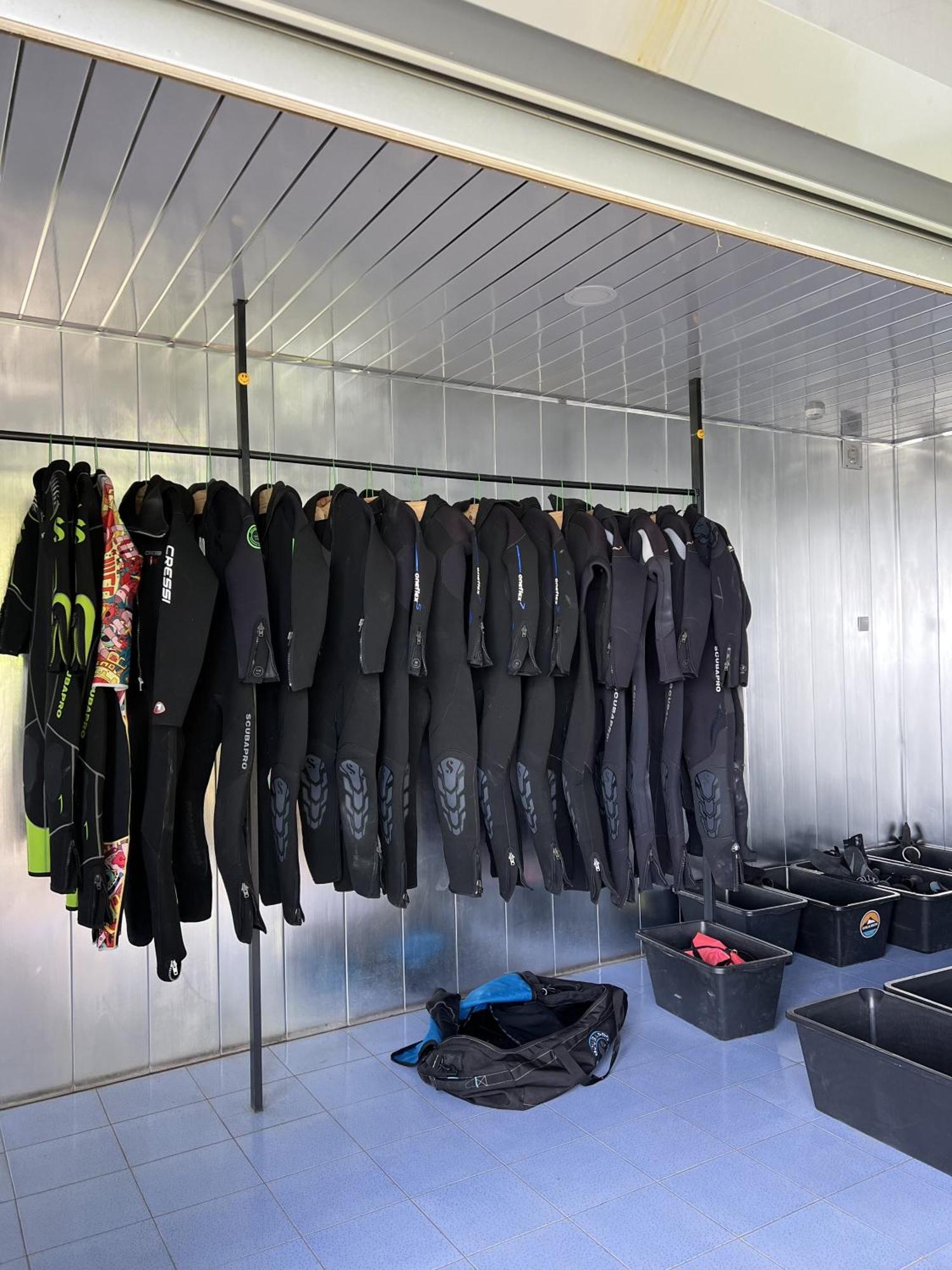 Altitude 1900 Dive Resort - Sevan Lake Chambarak Eksteriør billede